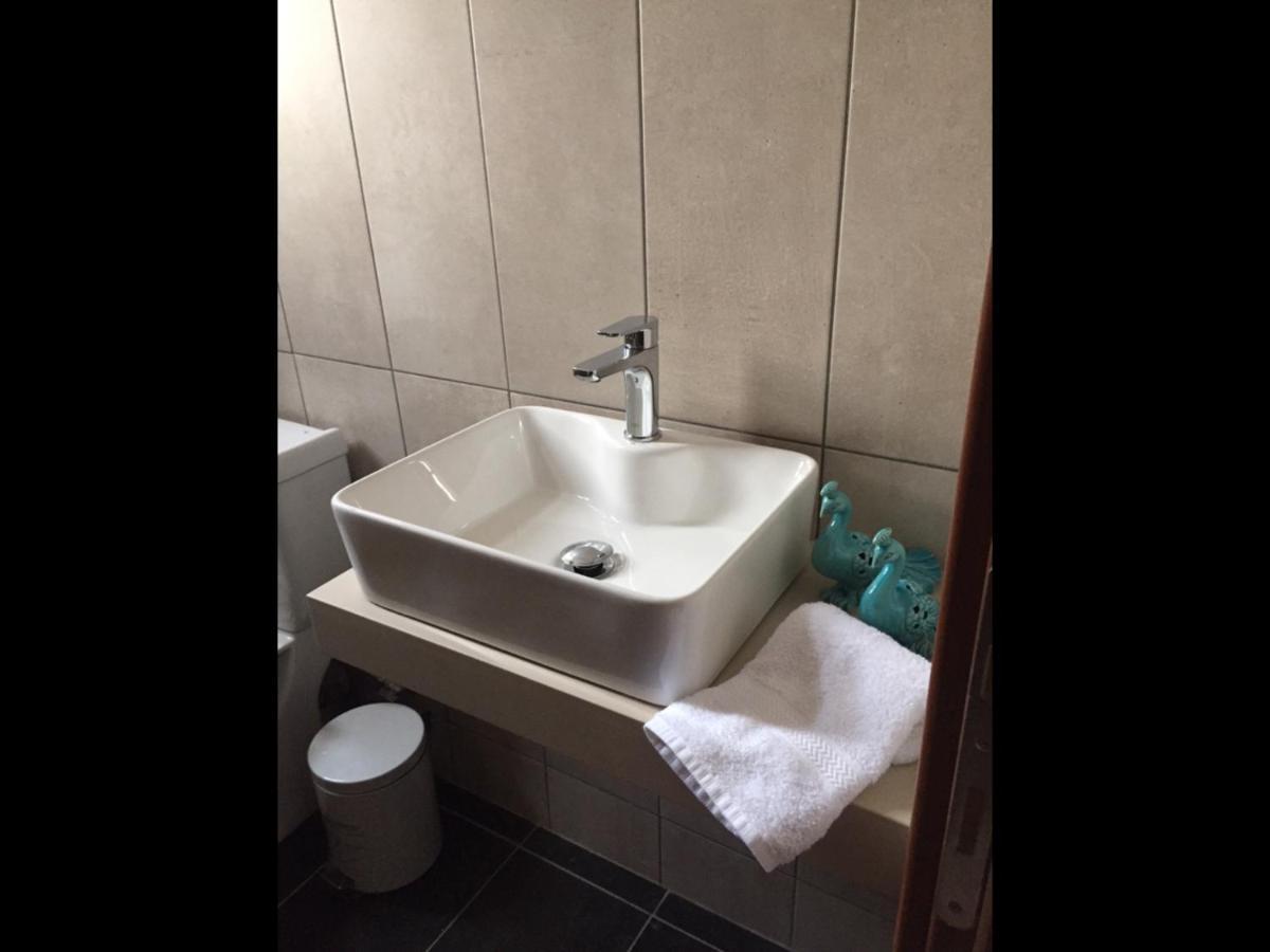 Park-Kriti Apartments Amoudara  ภายนอก รูปภาพ